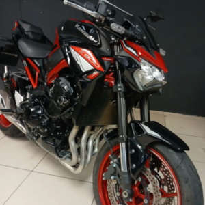 Z900-1